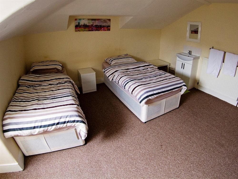 The Milford Arms Otel Hounslow Dış mekan fotoğraf