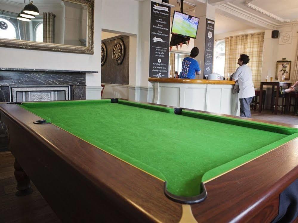 The Milford Arms Otel Hounslow Dış mekan fotoğraf